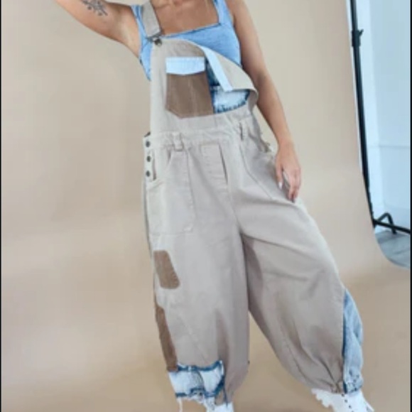 Everyday Chic Collection - Picture 13 of 13